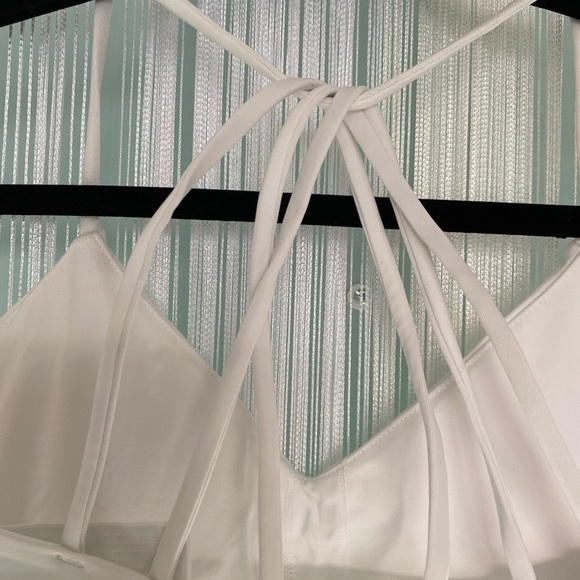 Forever 21 White Multi Strap Sports Bra NWT Size M - Picture 7 of 17